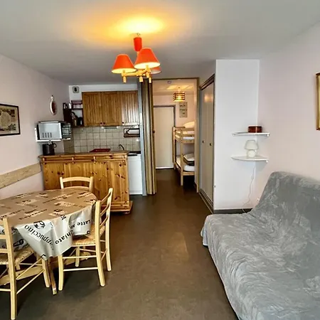 Cosy Avec Terrasse Ensoleillee - Fr-1-787-26 Apartment